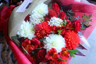 『bouquet -フラワーバレンタインでサプライズ-』｜「沢辺生花店」　（奈良県磯城郡川西町の花キューピット加盟店 花屋）のブログ